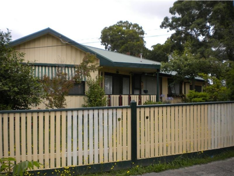 39 Burke Road, Ferntree Gully VIC 3156