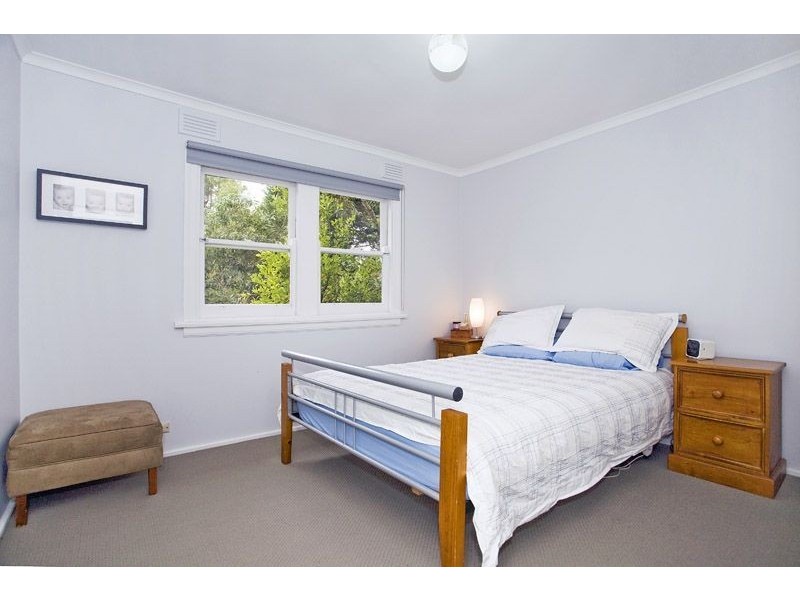 2 Parry Street, Croydon VIC 3136
