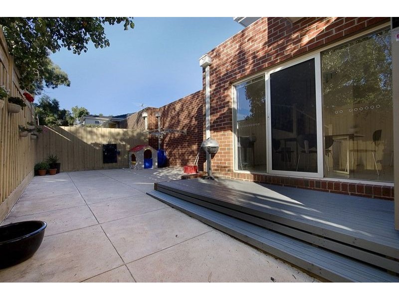 2/49 Democrat Drive, The Basin VIC 3154
