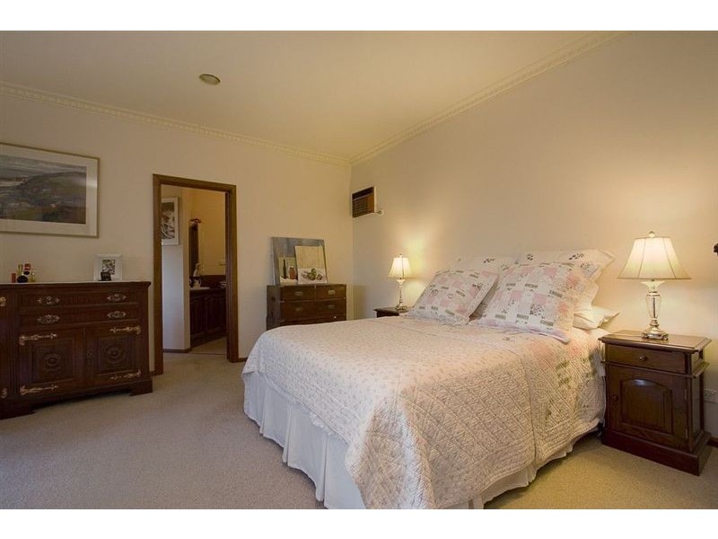 1380 Mountain Hwy, The Basin VIC 3154