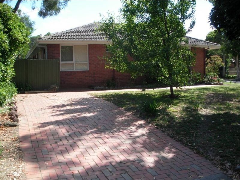 1/2 Lee Court, Heathmont VIC 3135