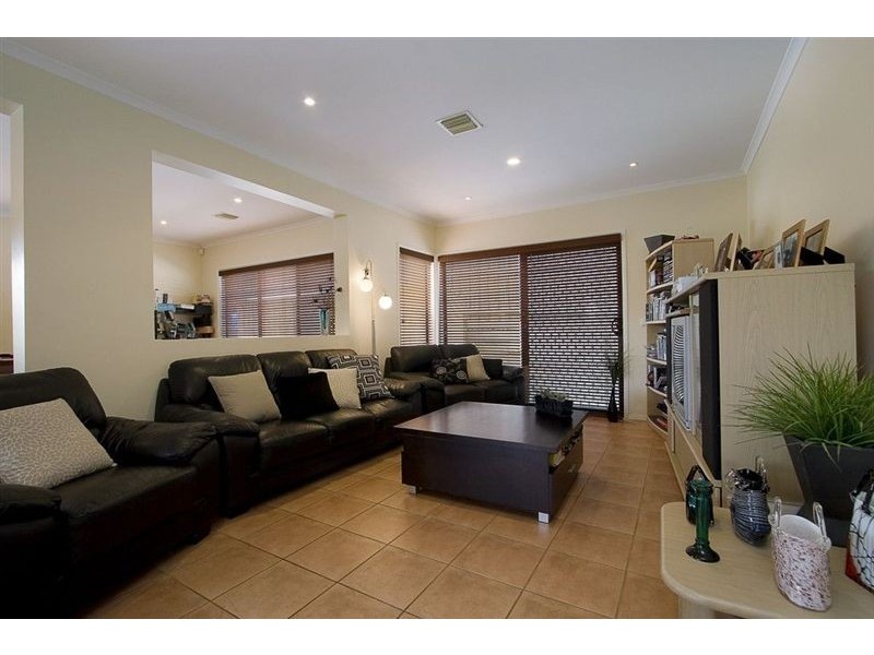 1/69 Major Crescent, Lysterfield VIC 3156