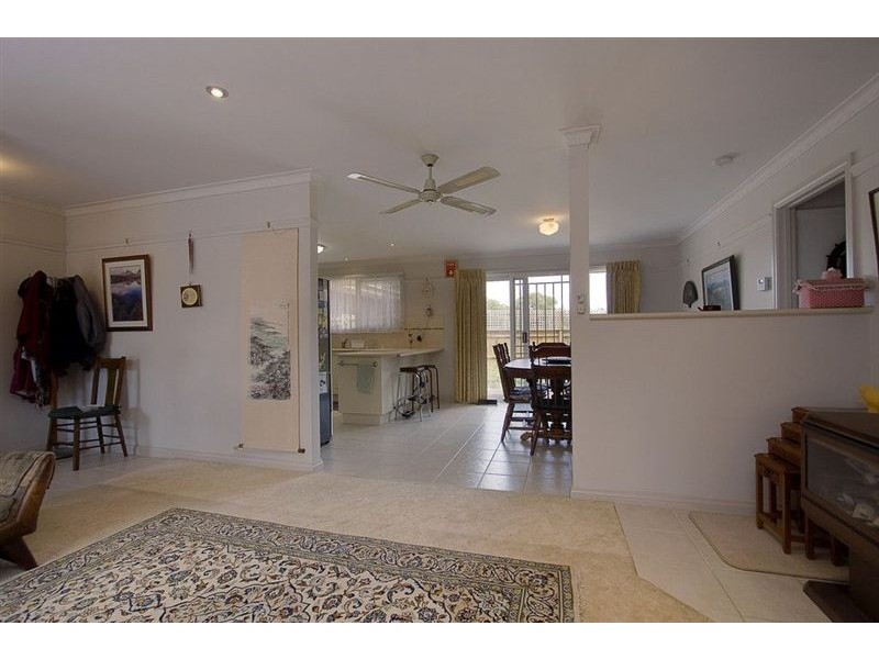 4/89 Arcadia Avenue, The Basin VIC 3154