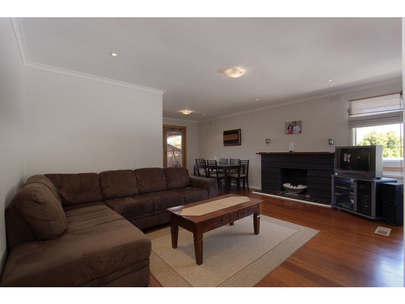 1/4 Rose Avenue, Boronia VIC 3155