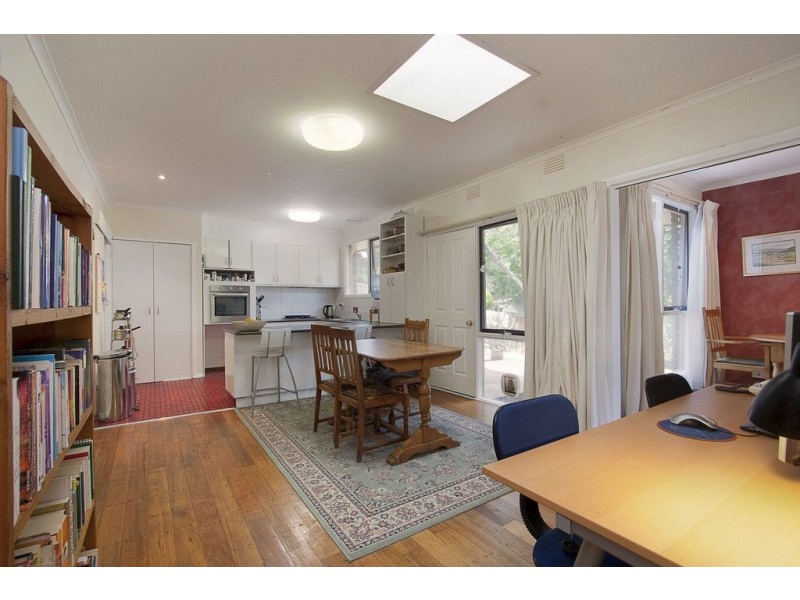 32 Meadowlark Lane, Mooroolbark VIC 3138