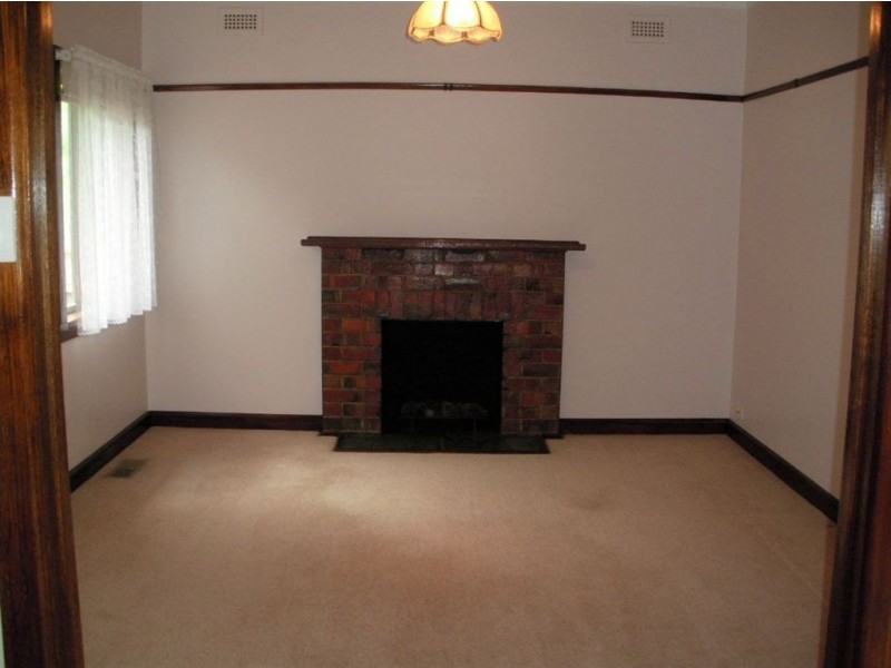 11 Albert Street, Upper Ferntree Gully VIC 3156