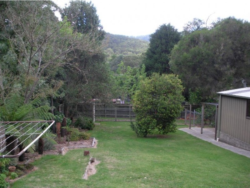 11 Albert Street, Upper Ferntree Gully VIC 3156