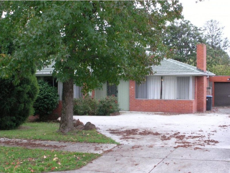 13 California Crescent, Ferntree Gully VIC 3156