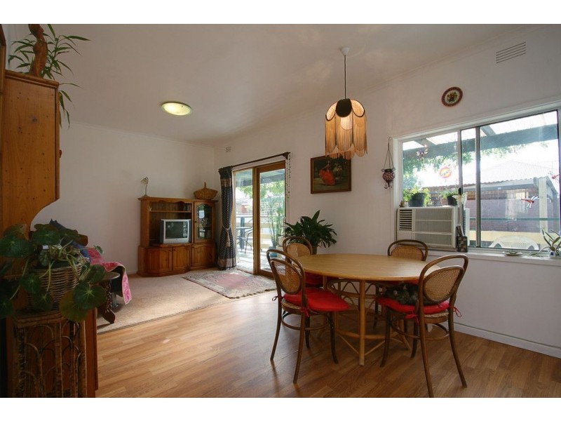 17 Sinclair Road, Bayswater VIC 3153