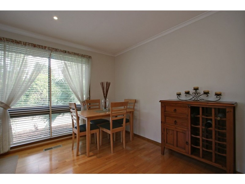 6/8 Elmhurst Road, Bayswater North VIC 3153