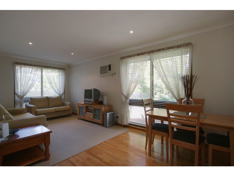 6/8 Elmhurst Road, Bayswater North VIC 3153