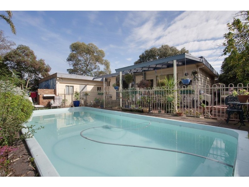 6 Fay Street, Scoresby VIC 3179