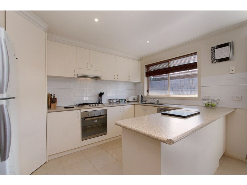 2/45 Tulip Crescent, Boronia VIC 3155