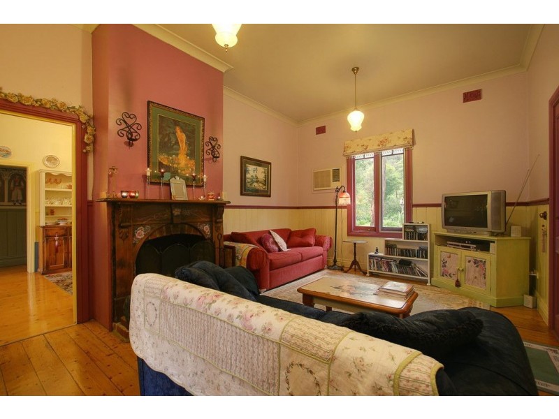 1343 Mountain Hwy, The Basin VIC 3154