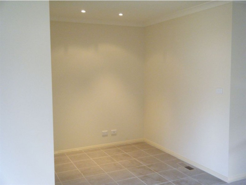 2/87 Albert Avenue, Boronia VIC 3155