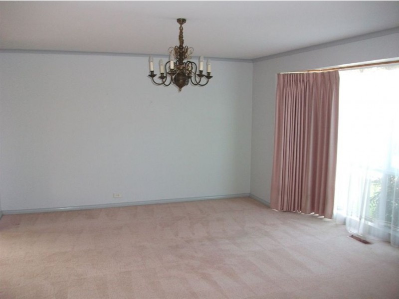 1A Clematis Ave, Ferntree Gully VIC 3156