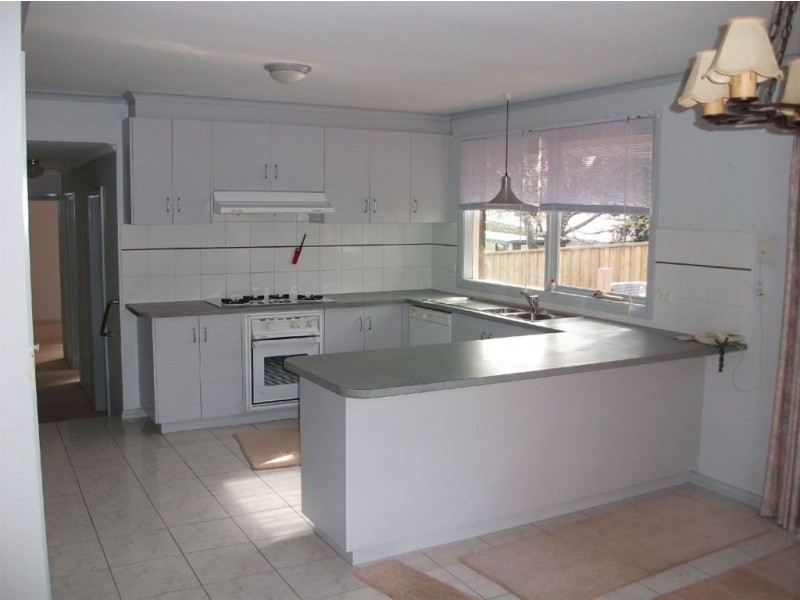 1A Clematis Ave, Ferntree Gully VIC 3156