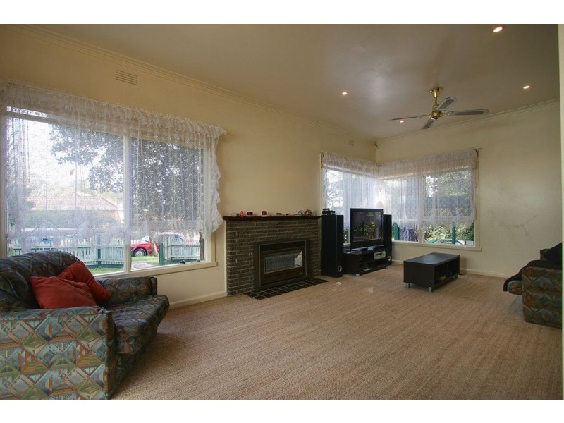 2 Arcadia Avenue, The Basin VIC 3154