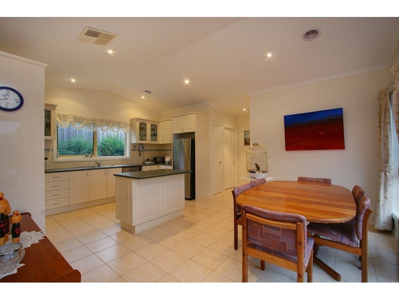 2/12 Gresford Road, Wantirna VIC 3152