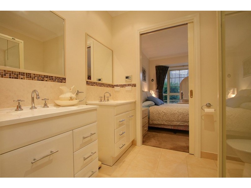 2/12 Gresford Road, Wantirna VIC 3152