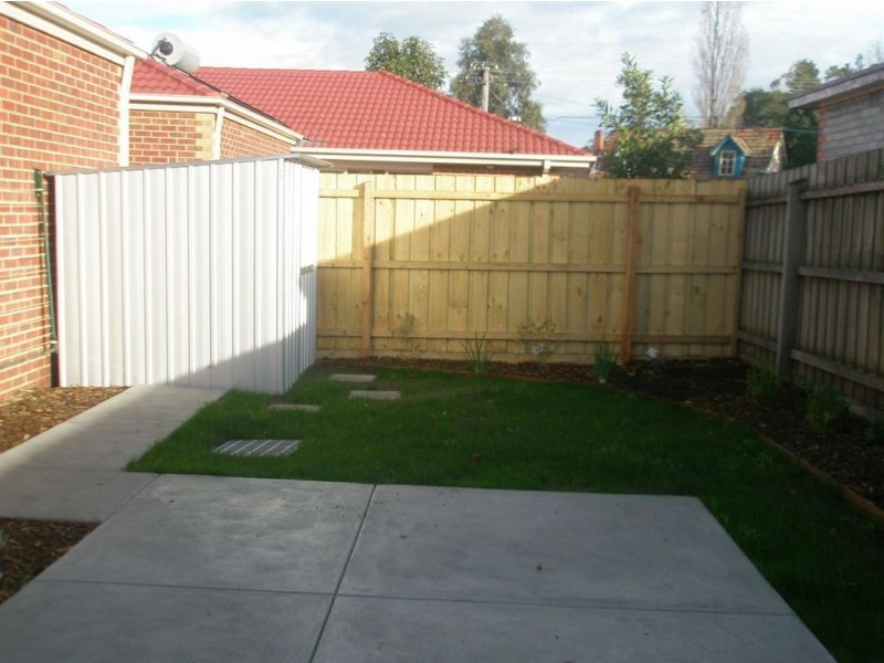 2/30 David Street, Knoxfield VIC 3180