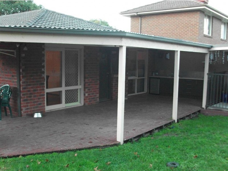 9 Kedelston Way, Rowville VIC 3178