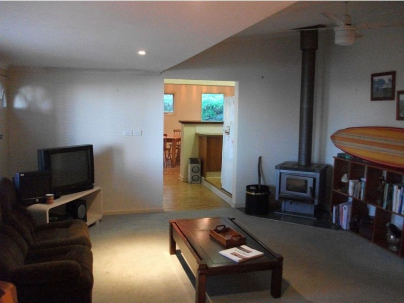 1 Barclay Ave, Upper Ferntree Gully VIC 3156