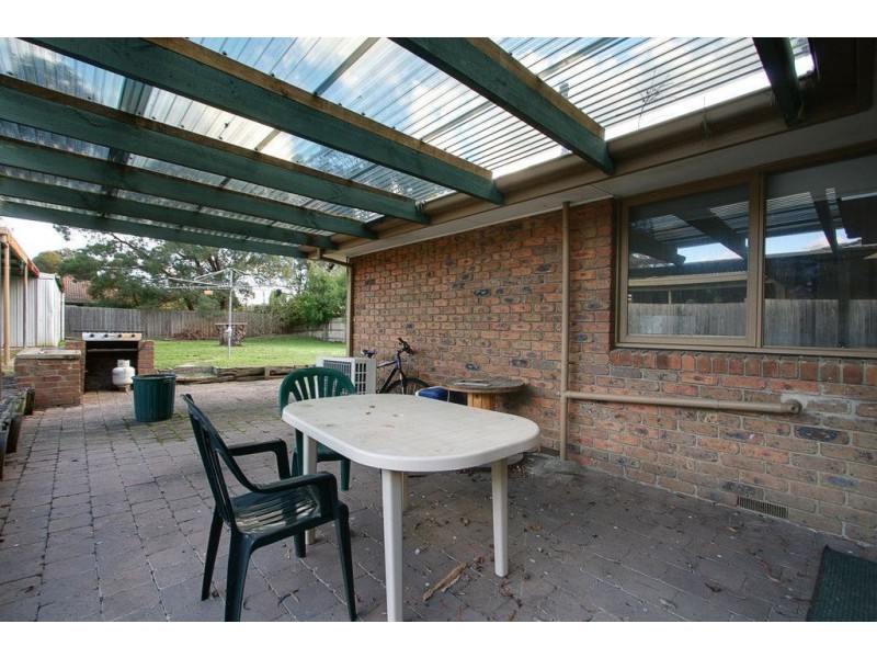 15 Westwood Drive, Bayswater North VIC 3153