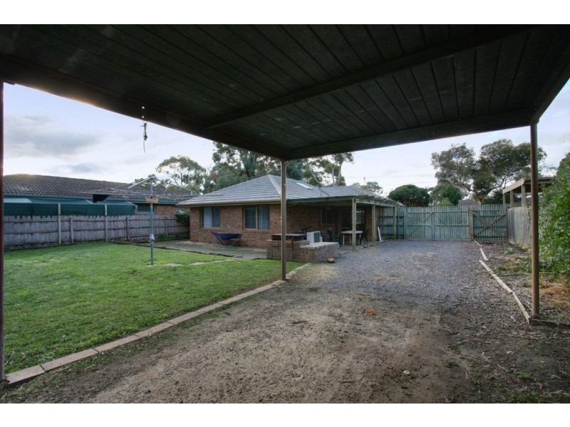 15 Westwood Drive, Bayswater North VIC 3153