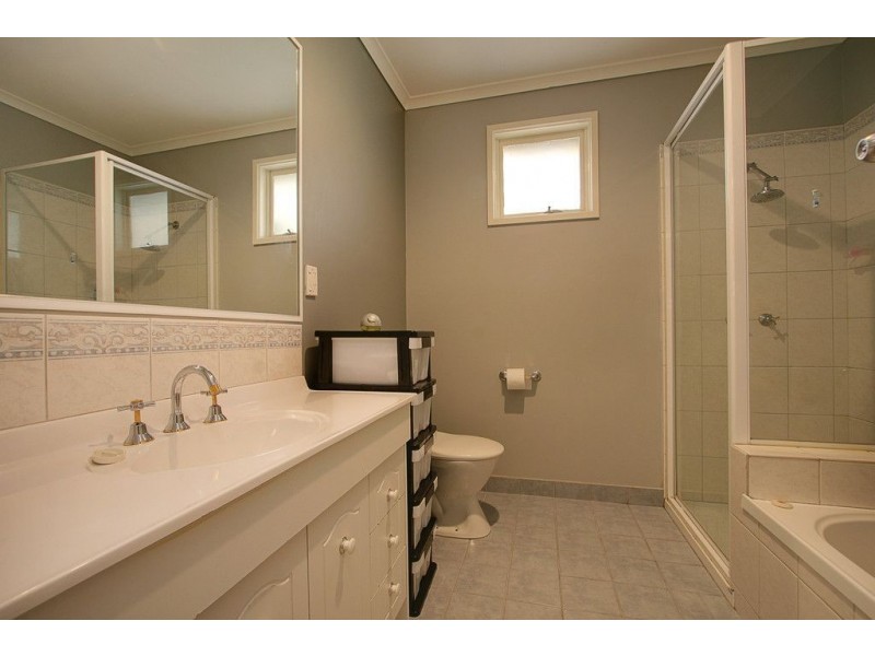 284 Forest Road, The Basin VIC 3154