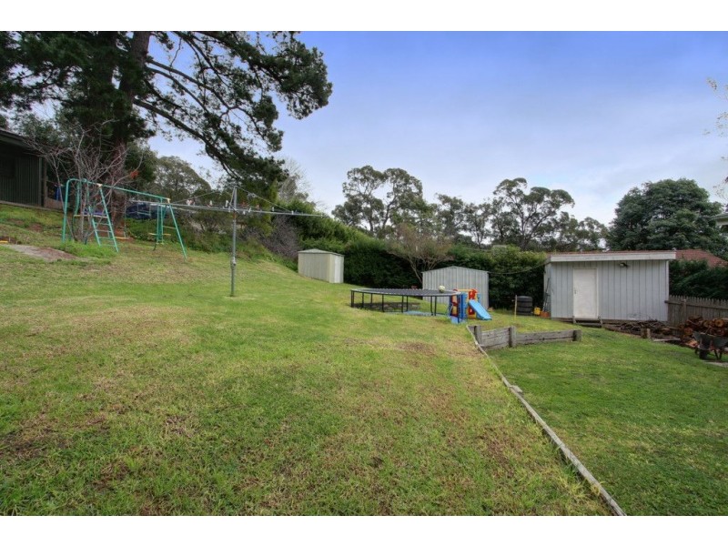 284 Forest Road, The Basin VIC 3154