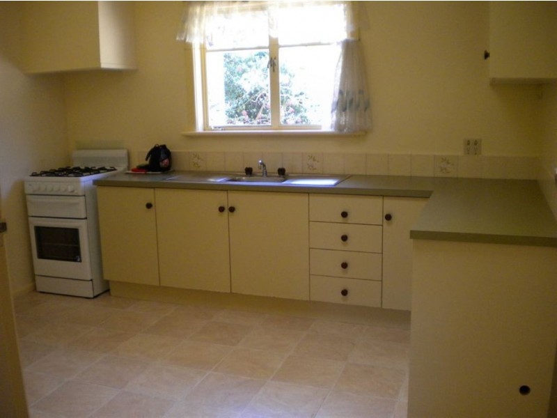 42 Conyers Street, The Basin VIC 3154