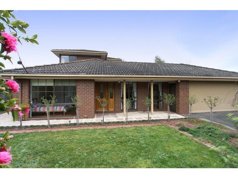 43 Beresford Drive, Boronia VIC 3155