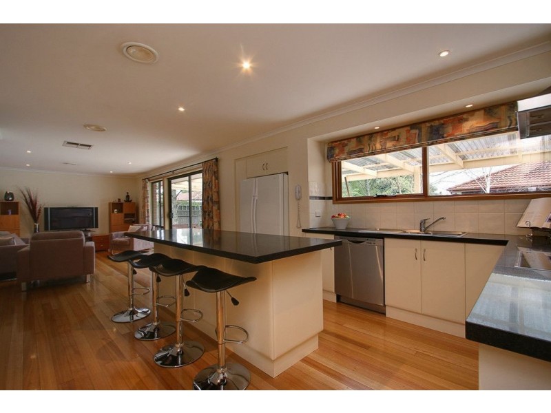 43 Beresford Drive, Boronia VIC 3155