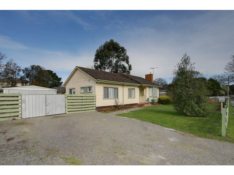 22 Neal Street, Bayswater VIC 3153