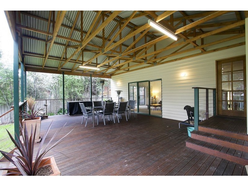 2 Wayne Avenue, Boronia VIC 3155