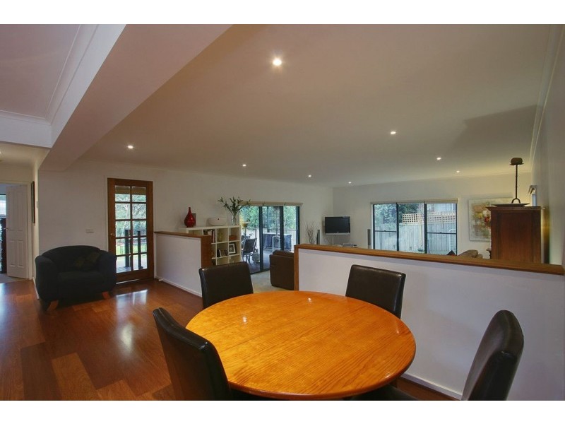 2 Wayne Avenue, Boronia VIC 3155