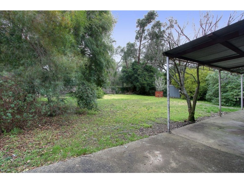 1 Paisley Avenue, Boronia VIC 3155