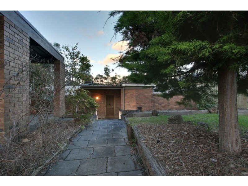17 Cobbitty Court, Boronia VIC 3155