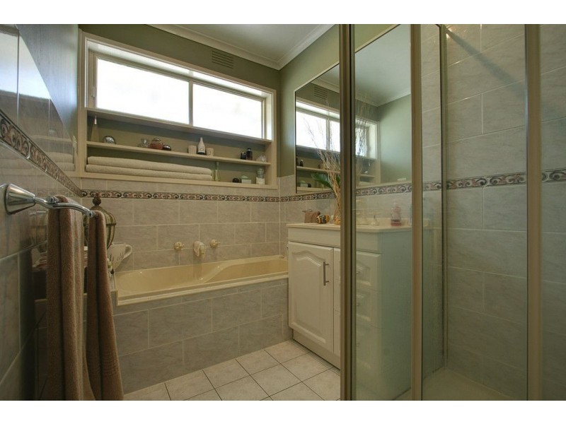 22 Mountfield Road, Kilsyth VIC 3137