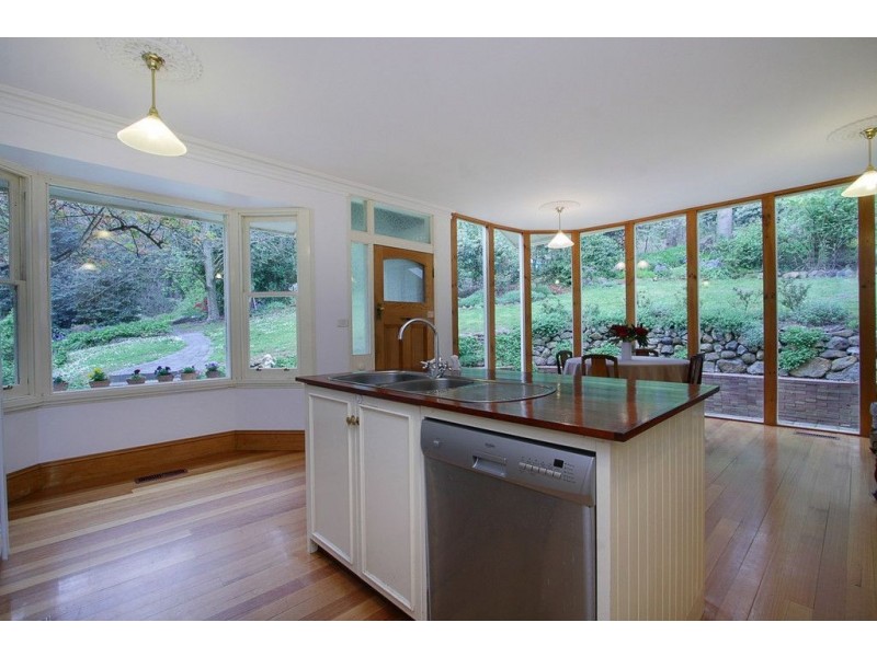 121 Basin-Olinda Road, The Basin VIC 3154