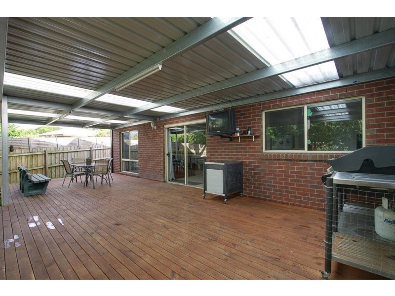 14A Holmes Road, Mooroolbark VIC 3138