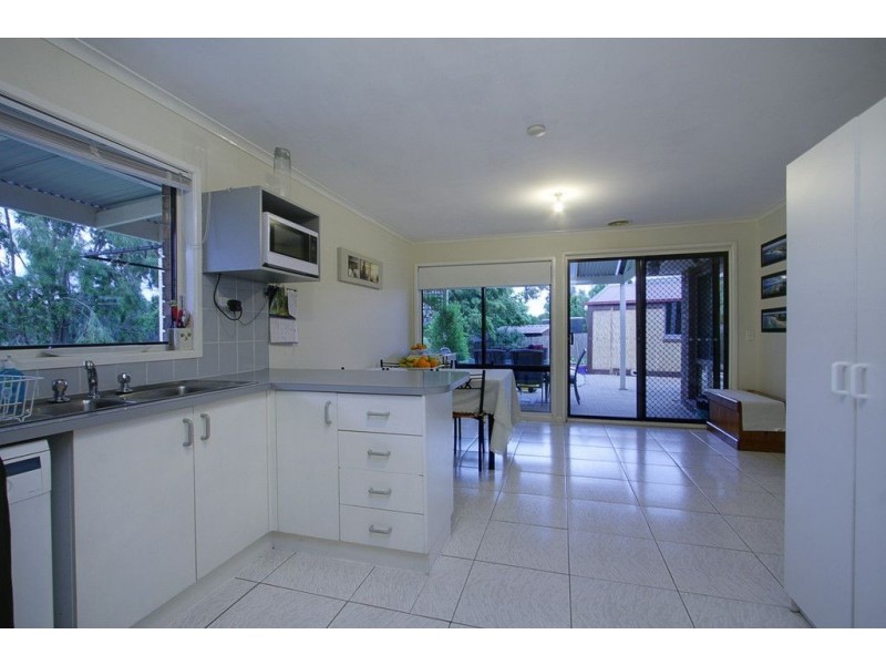 10 Apple Grove, Bayswater VIC 3153