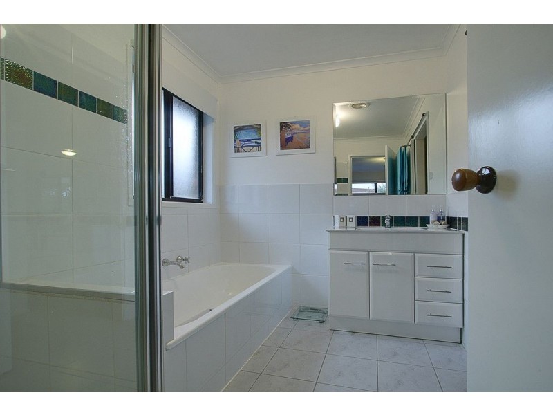 10 Apple Grove, Bayswater VIC 3153