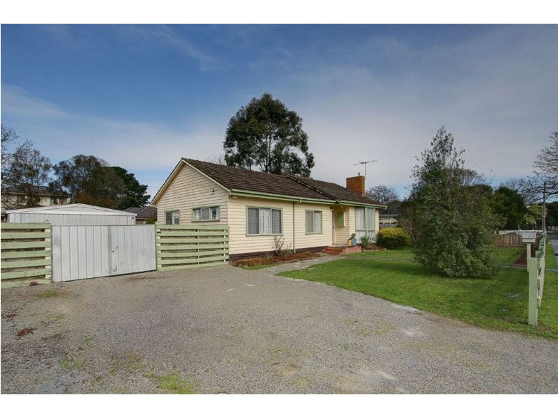22 Neal Street, Bayswater VIC 3153