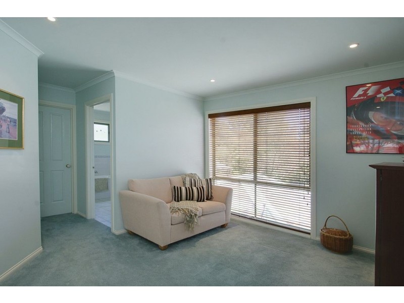 6 Academy Drive, The Basin VIC 3154