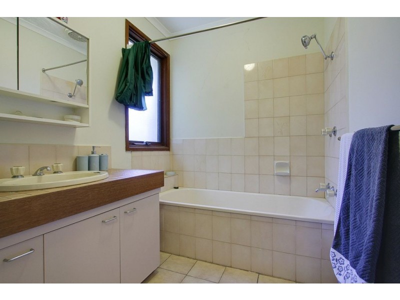 14 Taupo Crescent, Rowville VIC 3178