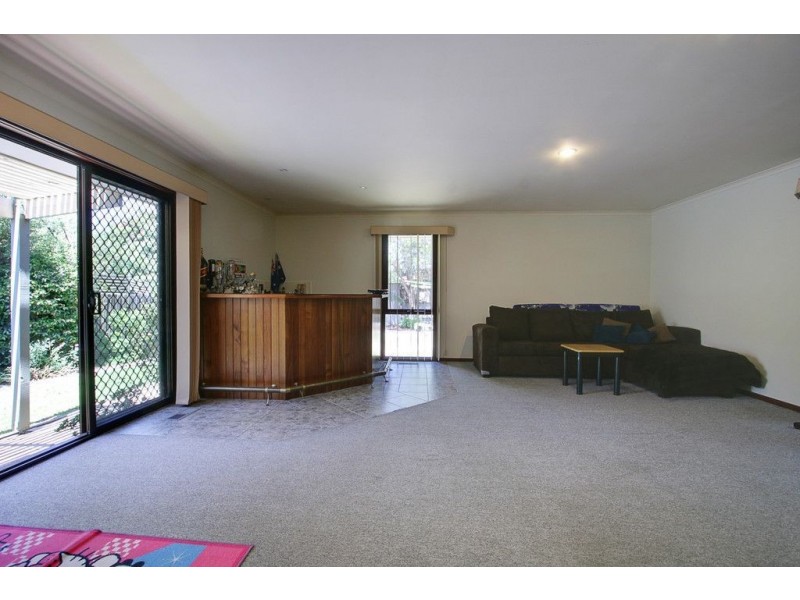 14 Taupo Crescent, Rowville VIC 3178