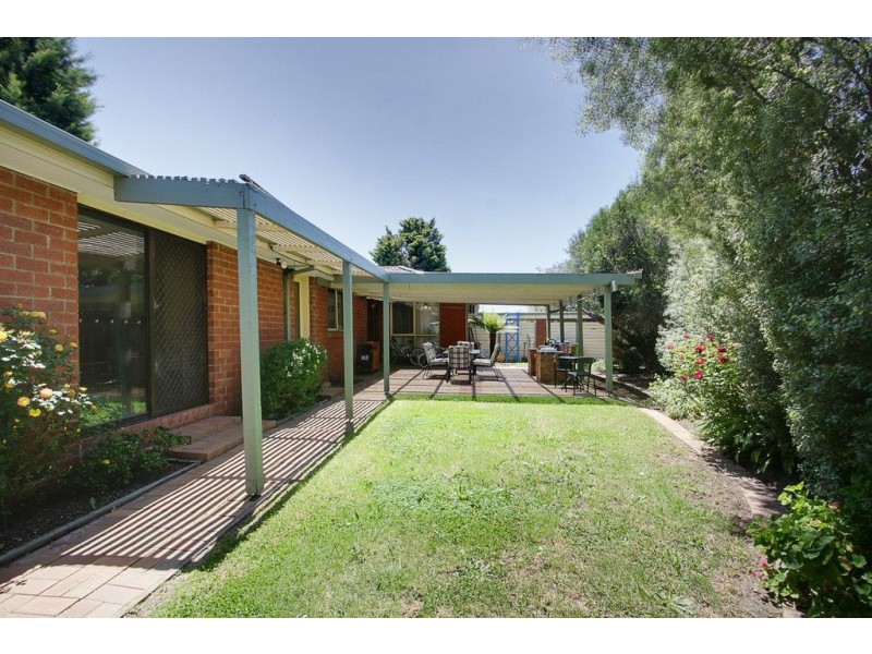 14 Taupo Crescent, Rowville VIC 3178