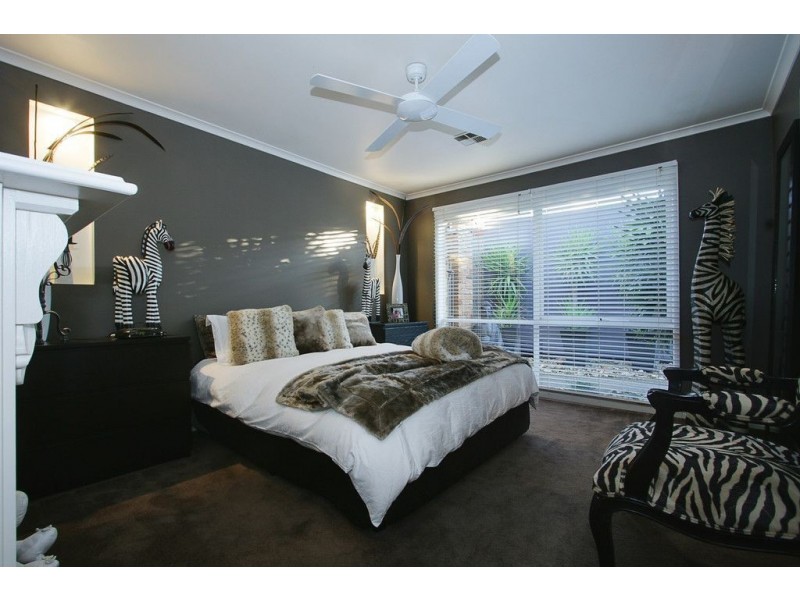 9 Baunton Court, Kilsyth South VIC 3137